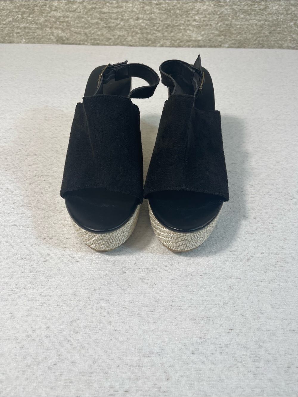 Women’s Black Suede Wedge Shoes Lightweight Ankle Strap Buckle, Sz8.5. SKU#0413
